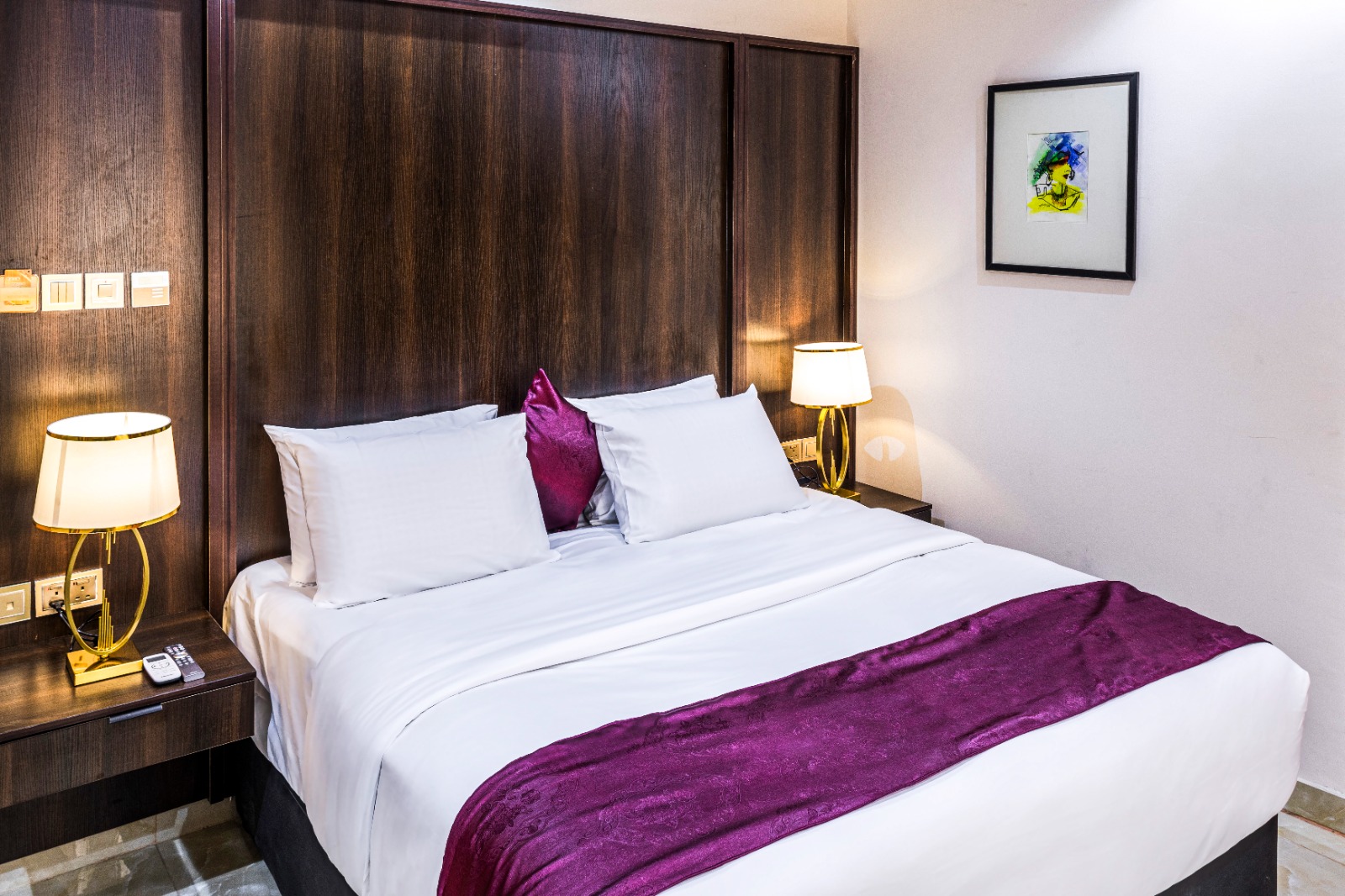 Executive Hotel and Suites